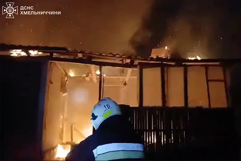 Пожежі на Хмельниччині: горіли будинки, автомобілі та екосистема