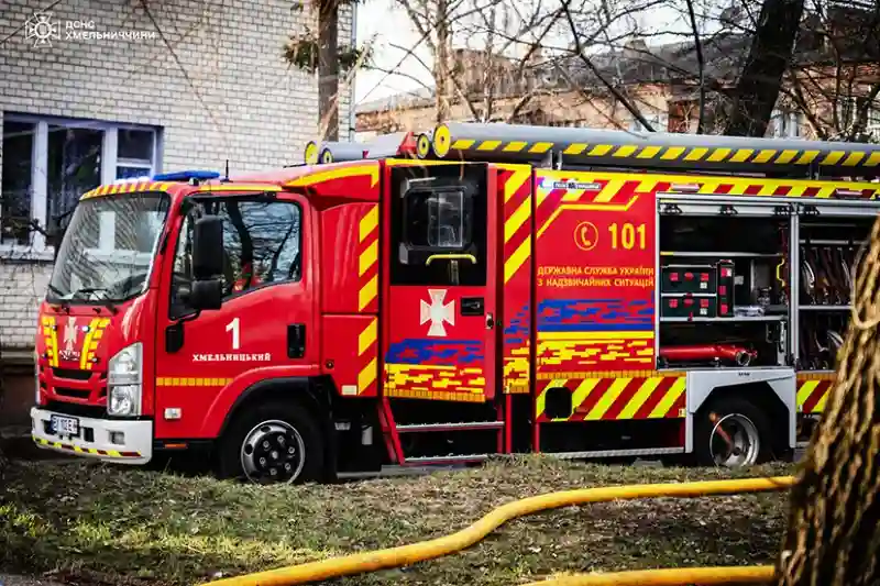 У Хмельницькому горіла квартира: пожежу вдалося швидко загасити
