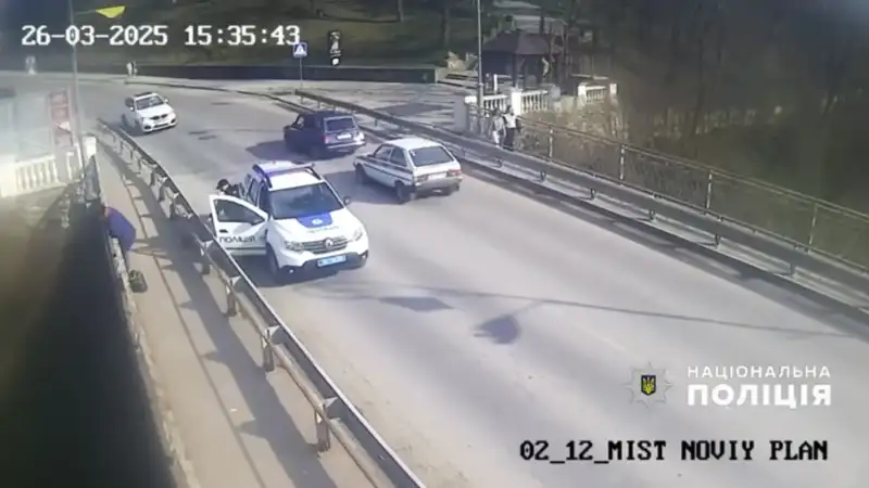 Два намагання вкоротити собі віку за одну добу: тривожні події у Кам’янці-Подільському